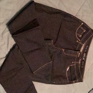 NWOT APT 9 Skinny Leg, Curvy size 10